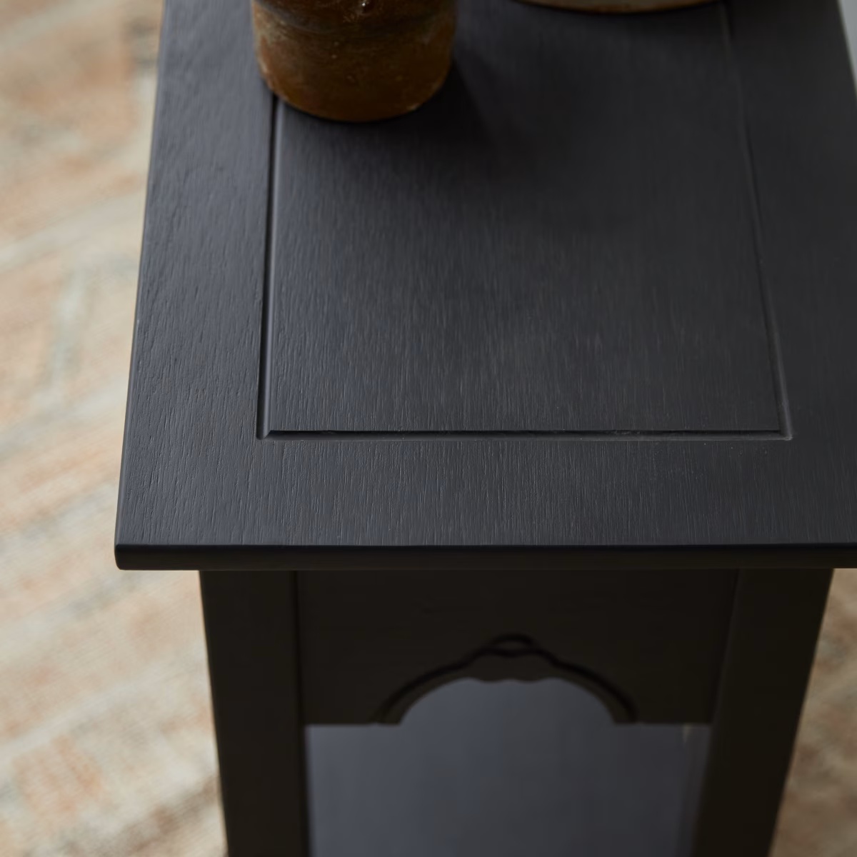 Thaki Black 3 Thaki Black
